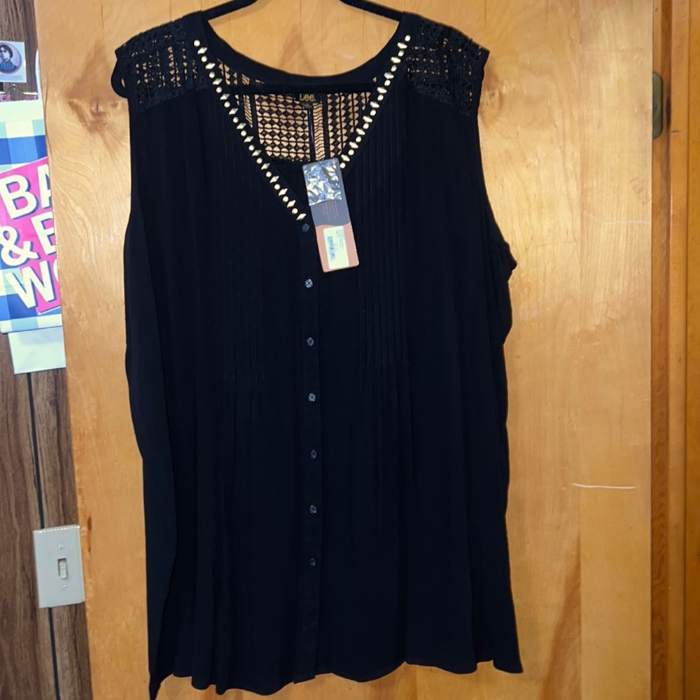 Lee, Size 3X, Brand new with tags!